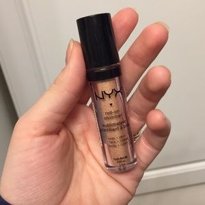 NYX Roll-On Shimmer Eyeshadow